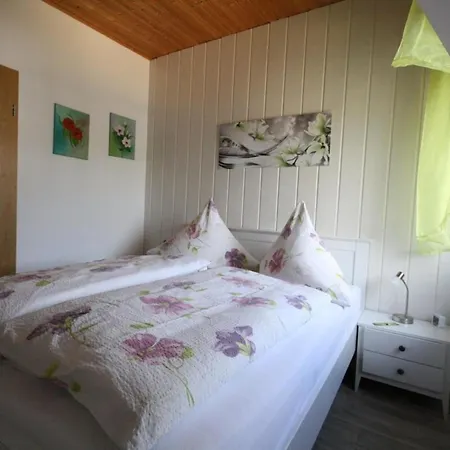 Wunderschoenes In Neudorf Mit Grill Und Garten Apartment Sehmatal