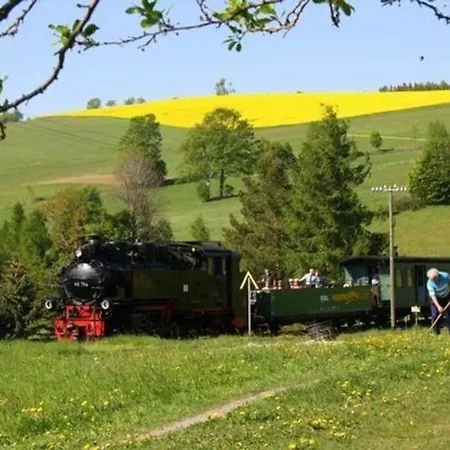 Wunderschoenes In Neudorf Mit Grill Und Garten Apartment Sehmatal