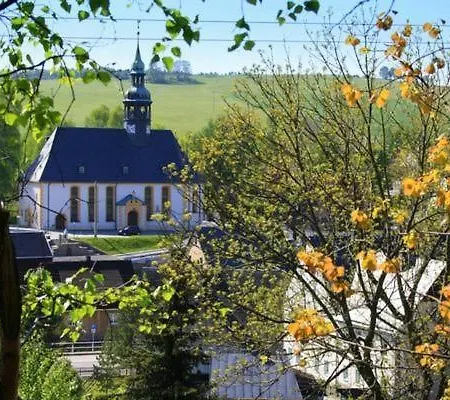 Wunderschoenes In Neudorf Mit Grill Und Garten * Sehmatal