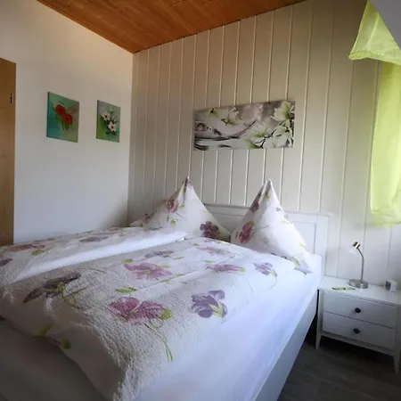 Apartment Wunderschoenes In Neudorf Mit Grill Und Garten